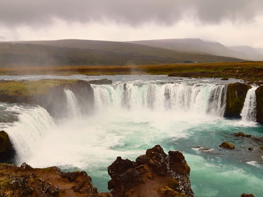 Akureyri: Goðafoss, Laufas & The Christmas House Combo Tour - Why Goðafoss is the right first stop