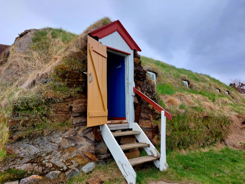 Akureyri: Goðafoss, Laufas & The Christmas House Combo Tour - The Christmas House is charming, but not for everyone