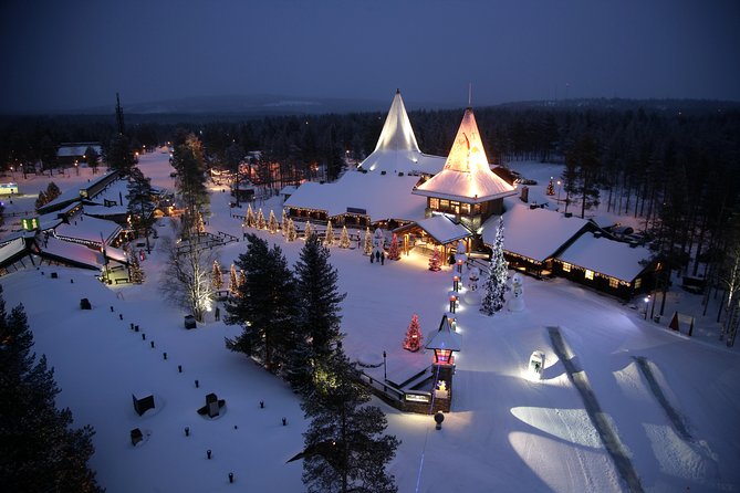 Arctic Delight - Visit to Santa's Village and snowmobiling to reindeer farm - Snowmobile training and the ride north