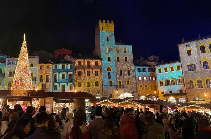 Arezzo and Montepulciano Christmas Markets tour from Florence - Who should book this tour?
