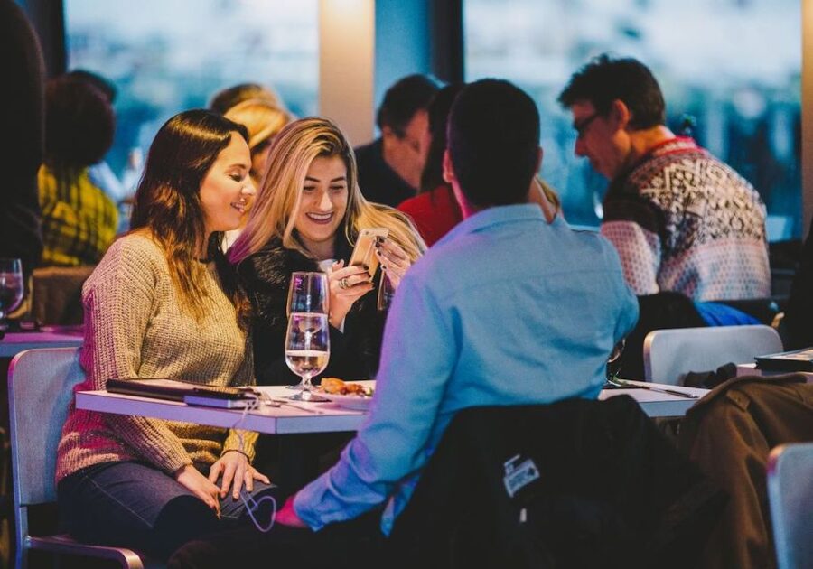 Baltimore: Christmas Eve Gourmet Brunch or Dinner Cruise - What the cruise day actually feels like