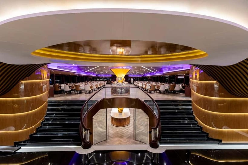 Bangkok: Celebrate New Year Opulence Dinner Cruise - Practical advice for a smoother night