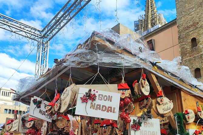 Barcelona Christmas Walking Tour - Barcelona Cathedral and the customs of Christmas Eve