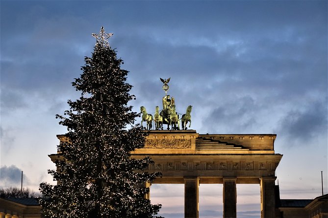 Berlin Christmas Lights Live Tour + Mulled Wine & Gingerbread - Brandenburg Gate and the start of Berlin’s grand boulevard