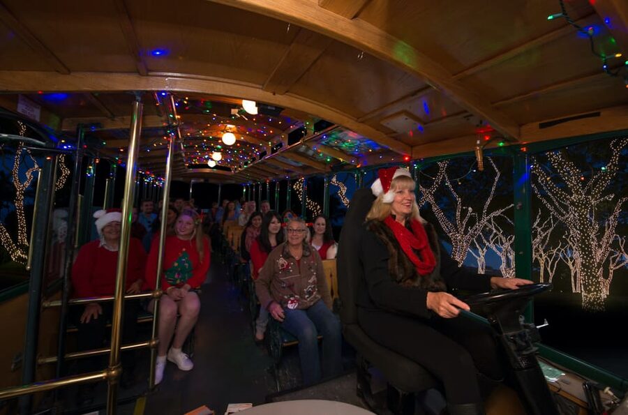 Boston: Holiday Sights and Festive Nights Trolley Tour - Key points at a glance
