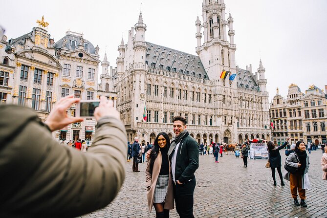 Brussels Private & Personalized Christmas Tour with a Local Guide - A private Christmas walk through central Brussels