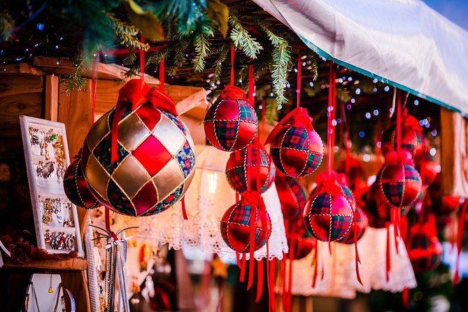 Brussels Private & Personalized Christmas Tour with a Local Guide - Illuminated shopping streets after dark
