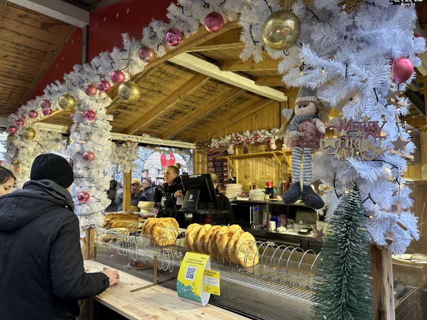 Budapest: Christmas Market Guided Walking Tour with Tastings - Why Hungarian Christmas Food Matters