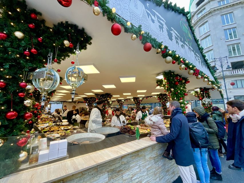 Budapest: Christmas Market Guided Walking Tour with Tastings - Marzipan and the Sweet Side of the Season