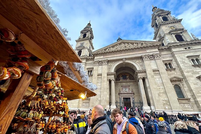 Budapest Wonderland - A Christmas Market Tour with Chimney Cake & Mulled Wine - The Gresham Palace area and Budapest after dark
