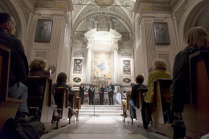Capuchin Crypt Christmas Baroque Concert in Rome - The guided option versus the audio tour