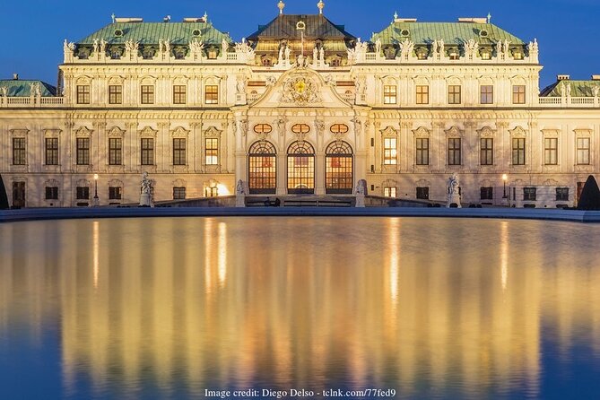 Christmas at Belvedere: 3hr Private Tour of Upper Palace & Market - Winter planning and practical limits