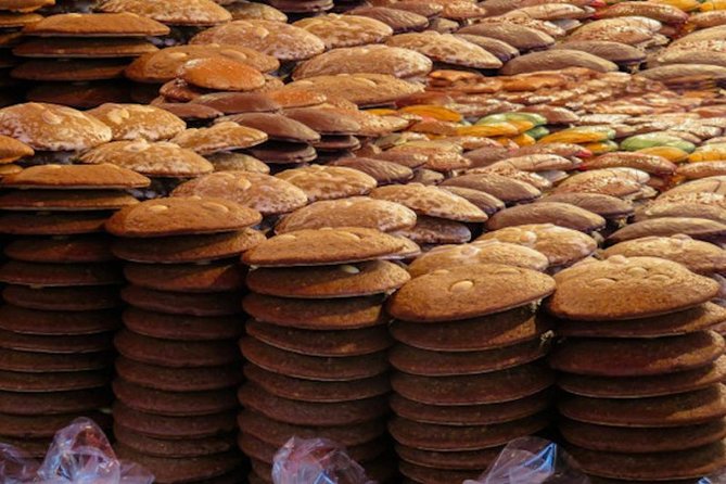 Christmas City Nuremberg - Culinary and Tradition - Why this Nuremberg market walk feels different