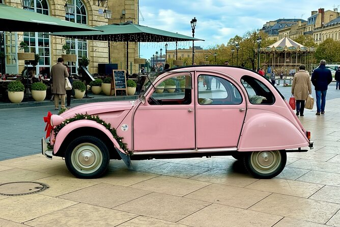 Christmas illuminations in 2CV - With 2 Presents (Food + goodies) - A Christmas-lit introduction to Bordeaux by 2CV
