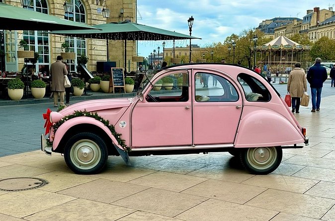 Christmas illuminations in 2CV - With 2 Presents (Food + goodies) - The modern wine museum and Bordeaux’s changing riverfront