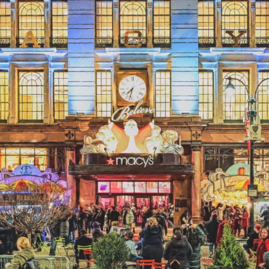 Christmas in New York: Iconic Holiday Lights Tour - A compact ride through New York’s Christmas center