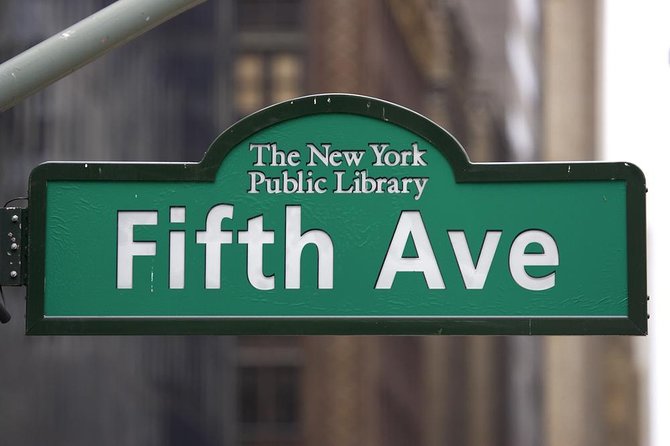 Christmas in New York: Private Holiday History Tour - Herald Square and the making of Christmas in New York