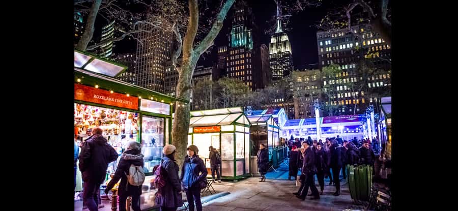 Christmas in New York: Skip-the-Line Holiday Lights Tour - Fifth Avenue windows and the Empire State Building