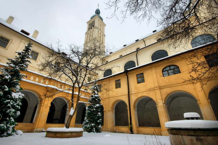 Christmas in Prague tour – a story that comes to life! - Starting beside Old Town Square at Christmas