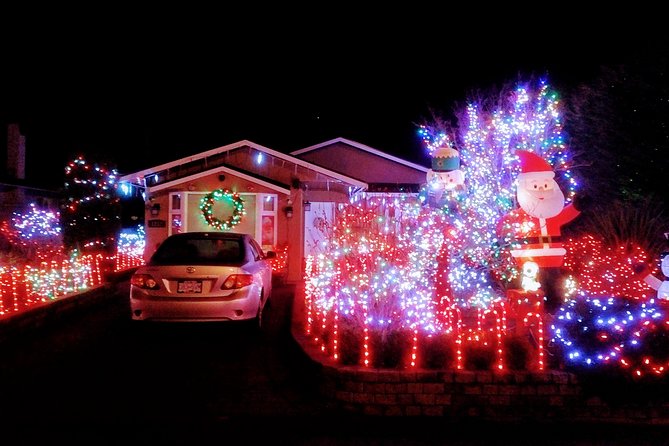 Christmas in Victoria and the Butchart Gardens - Who Should Book This Victoria Christmas Tour?