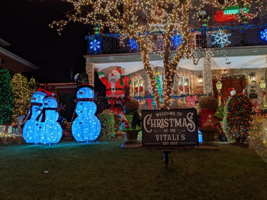 Christmas Light Night tour - Why Dyker Heights makes this Christmas tour different