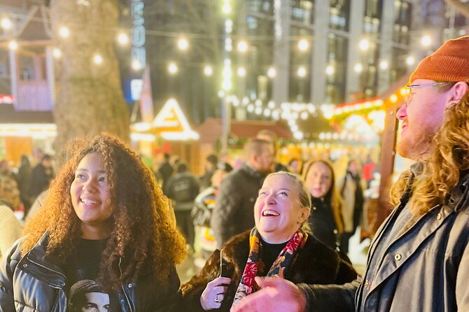 Christmas Lights and Markets Guided Walking Tour with Mulled Wine - Walking from Covent Garden to Trafalgar Square