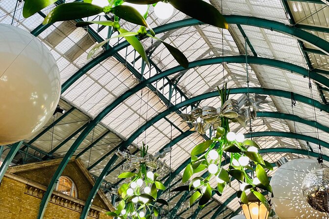 Christmas Lights and Markets Guided Walking Tour with Mulled Wine - Practical advice for a smoother outing