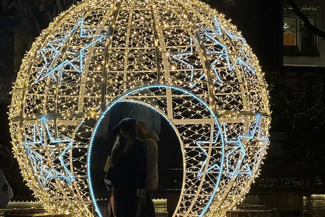 Christmas Lights and Markets London Taxi Tour - Chelsea and Kensington: a quieter change of pace