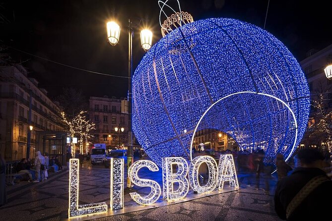 Christmas Lights Lisbon Tour with a Local in Private Eco Tuk Tuk - Staying warm in Lisbon’s winter air