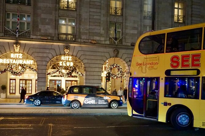 Christmas Lights Open-Top Bus Tour - London’s Christmas lights from the top deck