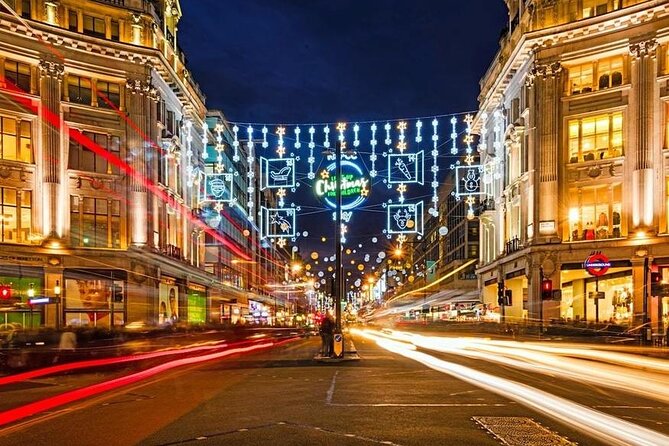 Christmas Lights Open-Top Bus Tour - Trafalgar Square and London’s Christmas tree