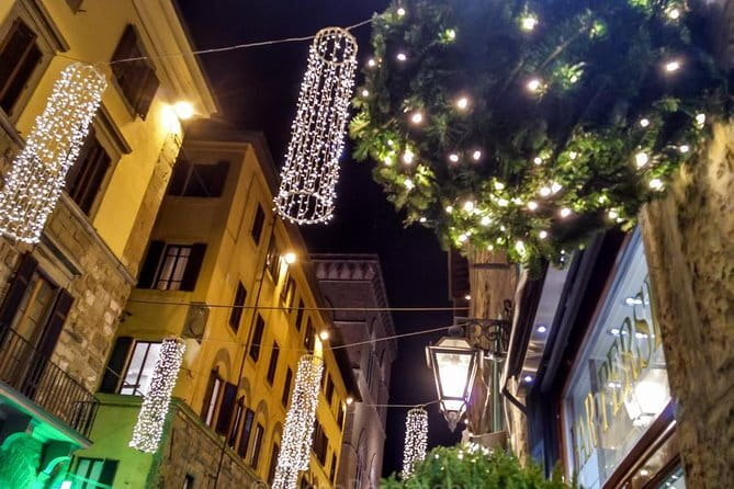 Christmas Lights Private Photo Tour in Florence - What you need to bring