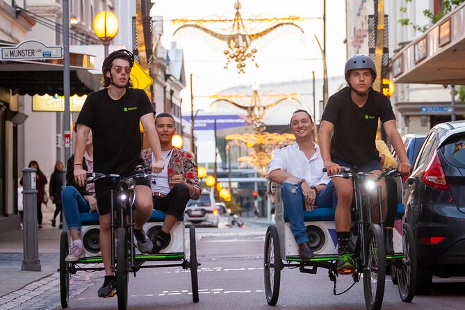 Christmas Lights Rickshaw Tour in Perth - The Geomtree and the city route