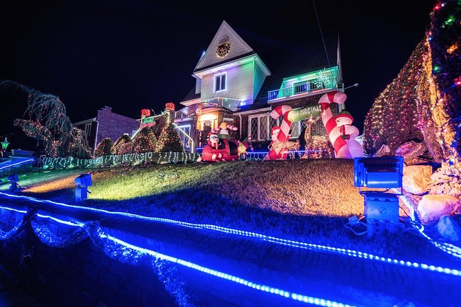 Christmas Lights Tour - Starting at 4 p.m. near Times Square