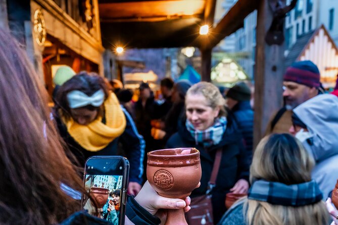 Christmas Markets Food Tour in Munich - Odeonsplatz and the medieval market