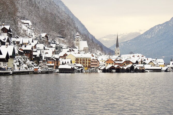 Christmas Markets Tour with St.Gilgen + St.Wolfgang + Hallstatt - Why this day works for Christmas market season