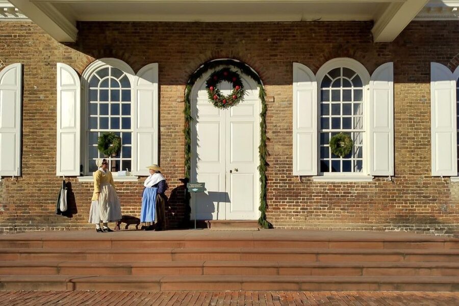 Colonial Williamsburg: Christmas Walking Tour - Why Christmas in Colonial Williamsburg works so well