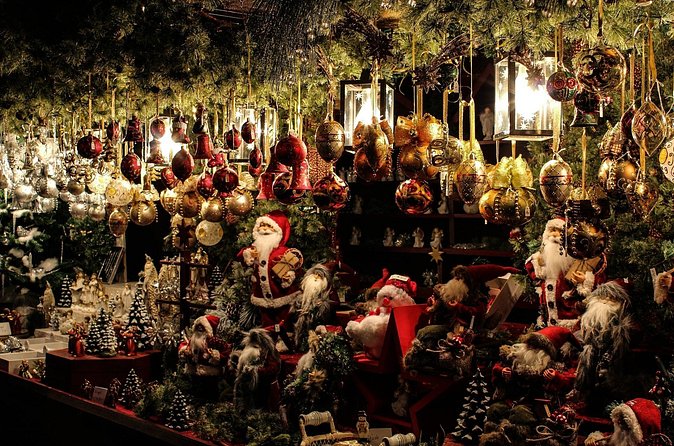 Düsseldorf Christmas Market Tour With A Professional Guide - What this Düsseldorf Christmas tour is really about