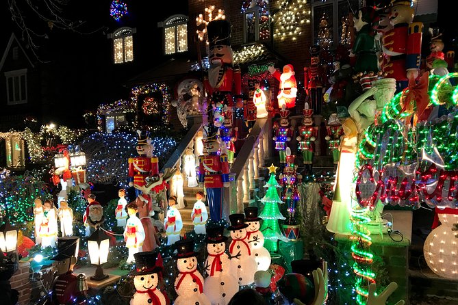 Dyker Heights Christmas Lights Express Bus from Times Square - Guides can shape the whole evening
