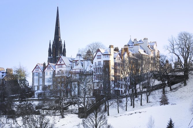 Edinburgh Christmas Tour, Highlights & Hidden Gems with a Local - What three hours really gives you