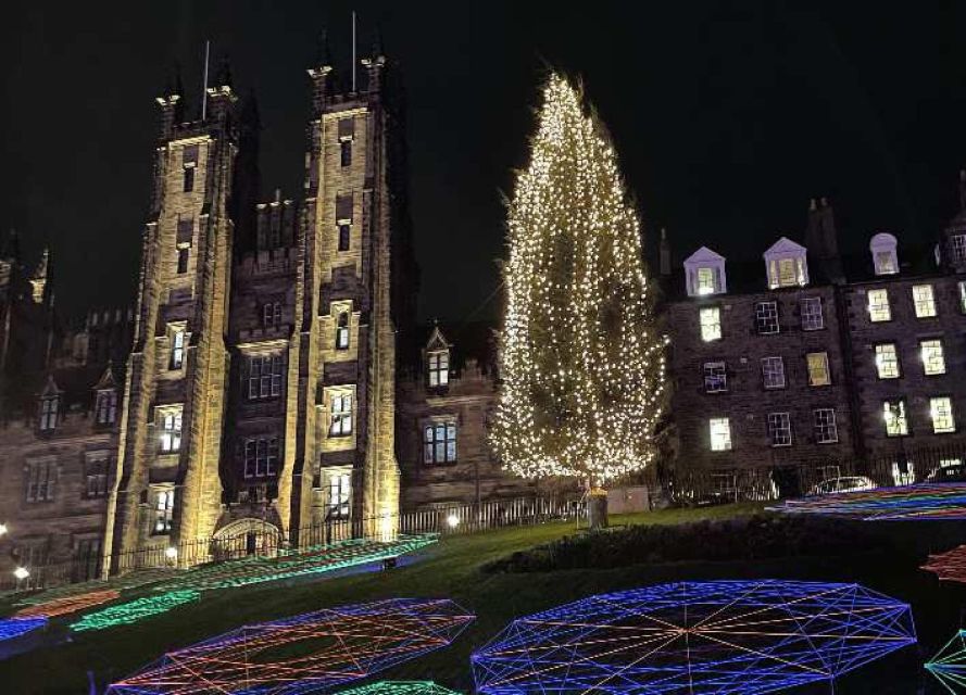 Edinburgh: Christmas Walking Tour with Gingerbread Treat - George Street’s ice rink sets the festive tone