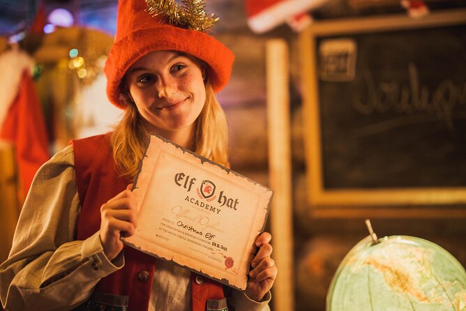 Elf Hat Academy in Santas Village of Rovaniemi - Who will enjoy this most