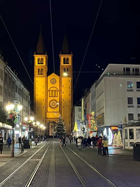 Enjoyable Advent tour: champagne, cookies & mulled wine in Würzburg - Should you book the Würzburg Advent tour?