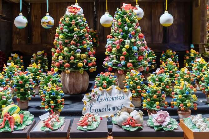 Explore the Naples Christmas Market Behind the Scenes - What to bring and how to plan the evening