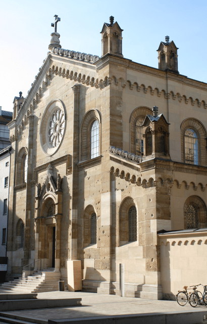 Festive Concert in the All-Saints Court Church - The two-hour evening, step by step