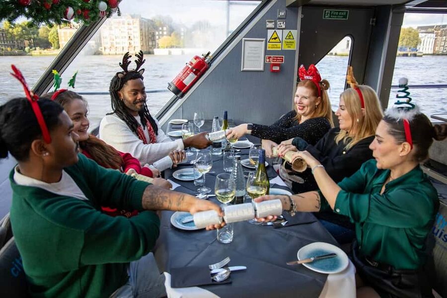Festive London Christmas Day River Thames Lunch Cruise - Key points to know before booking