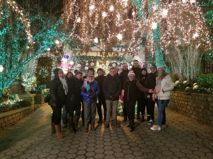 From Manhattan: 4-Hour Brooklyn Christmas Magic Tour - The return route over Manhattan Bridge