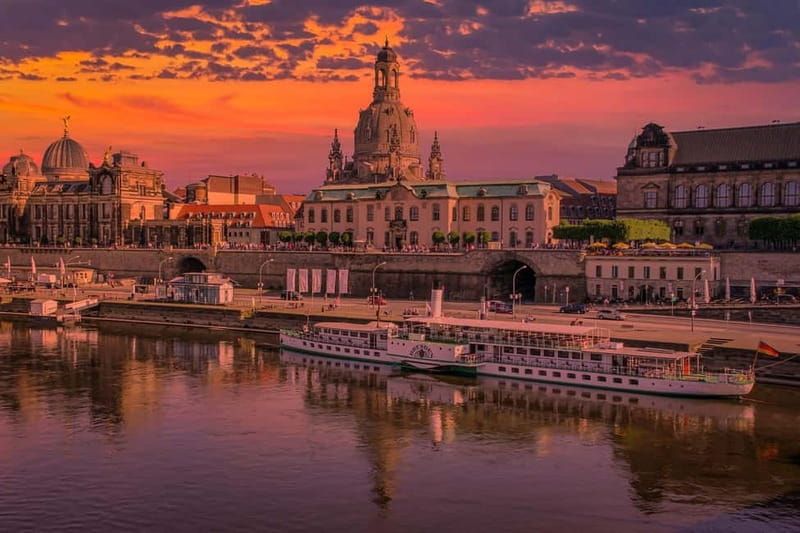 From Prague: Dresden Christmas markets and old town tour - Key points at a glance