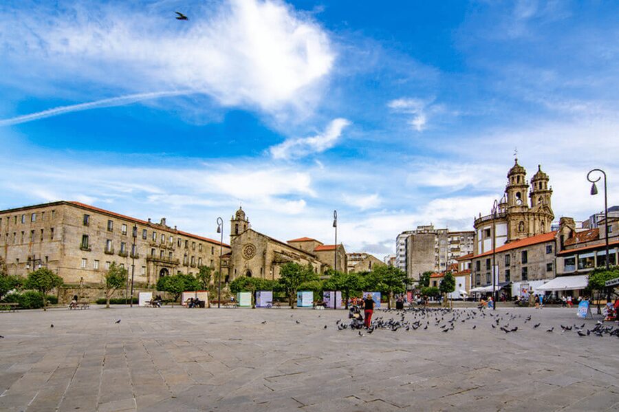 From Santiago: Christmas Lights of Vigo And Pontevedra - Should you book the Vigo Christmas lights trip?