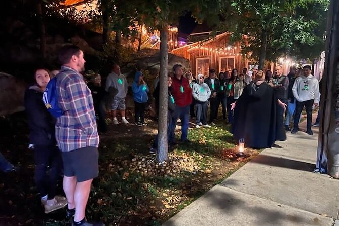 Ghosts of Christmas Past Downtown Stroll - How to prepare for the two-hour route